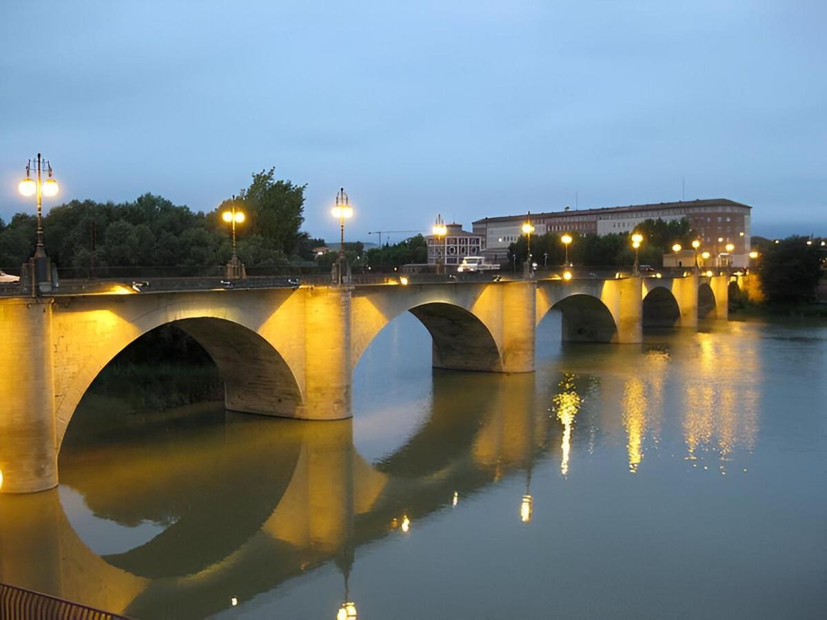 Jardines Del Ebro, 8 Pax, Ideal Grupos Логроньо Екстериор снимка